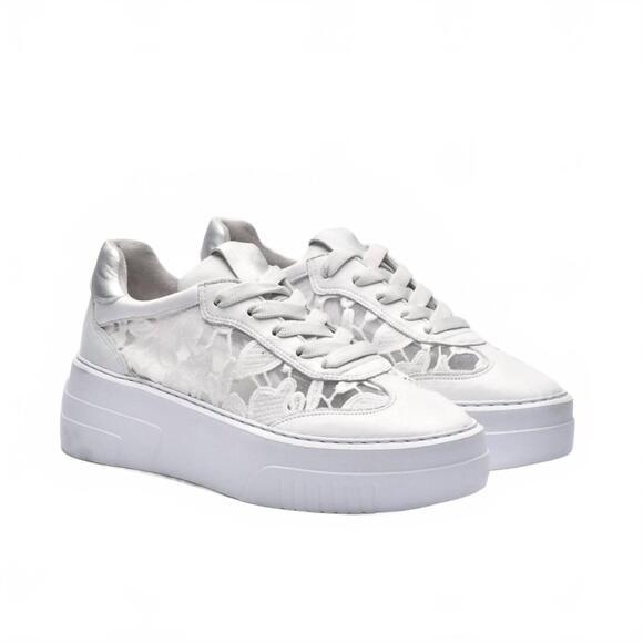 NEW SOFTWAVES women's maya mesh platform sneakers in ice
